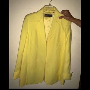 Dana  Buchman vintage linen blazer